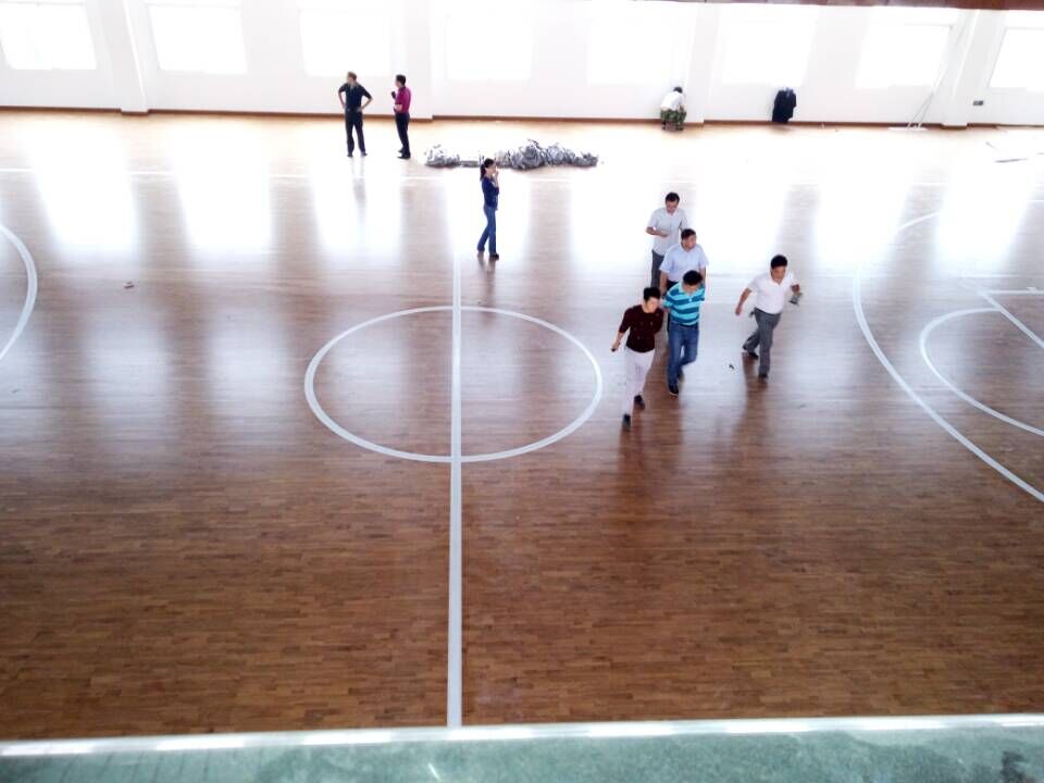 運(yùn)動(dòng)木地板,運(yùn)動(dòng)地板