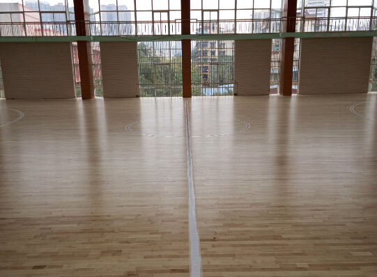 運(yùn)動(dòng)木地板,運(yùn)動(dòng)地板,楓木運(yùn)動(dòng)地板 運(yùn)動(dòng)木地板,運(yùn)動(dòng)地板,楓木運(yùn)動(dòng)地板