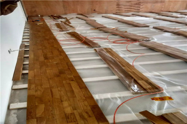 運(yùn)動木地板 運(yùn)動木地板