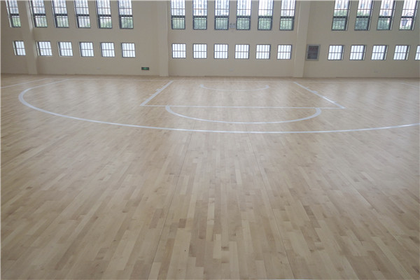 運(yùn)動木地板 運(yùn)動木地板