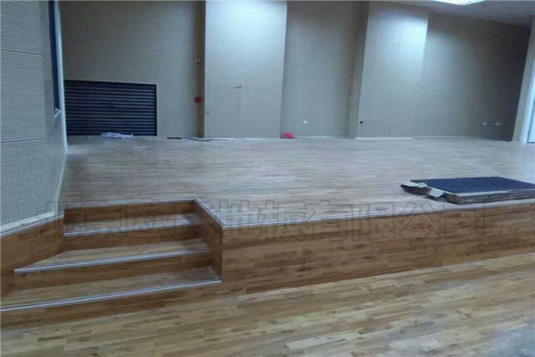 運動木地板,實木運動地板 運動木地板,實木運動地板