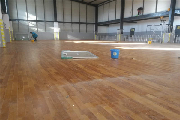 運(yùn)動(dòng)木地板,楓木運(yùn)動(dòng)地板,實(shí)木運(yùn)動(dòng)地板 運(yùn)動(dòng)木地板,楓木運(yùn)動(dòng)地板,實(shí)木運(yùn)動(dòng)地板