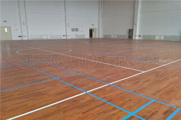運(yùn)動木地板